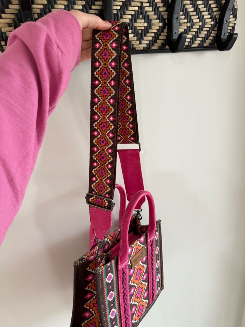 Wrangler Women's Southwestern Print Canvas Crossbody Tote Bag - Hot Pink/Brown - Picture 5 of 12